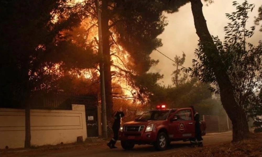 Σέρβοι πυροσβέστες έρχονται στην Εύβοια για να βοηθήσουν τους Έλληνες συναδέλφους τους